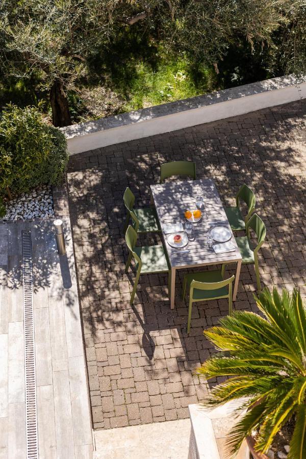 Апартаменты The Olive Poolhouse Сплит Экстерьер фото